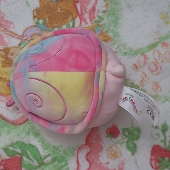 Squishmallow Silvina The Snail Bundle - Picture 3 of 5